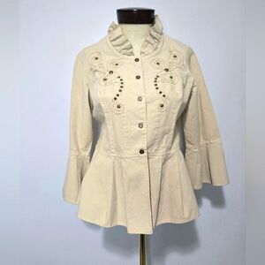 GRETTY ZUEGER cream ruffled cotton stud embroidered jacket. Size medium